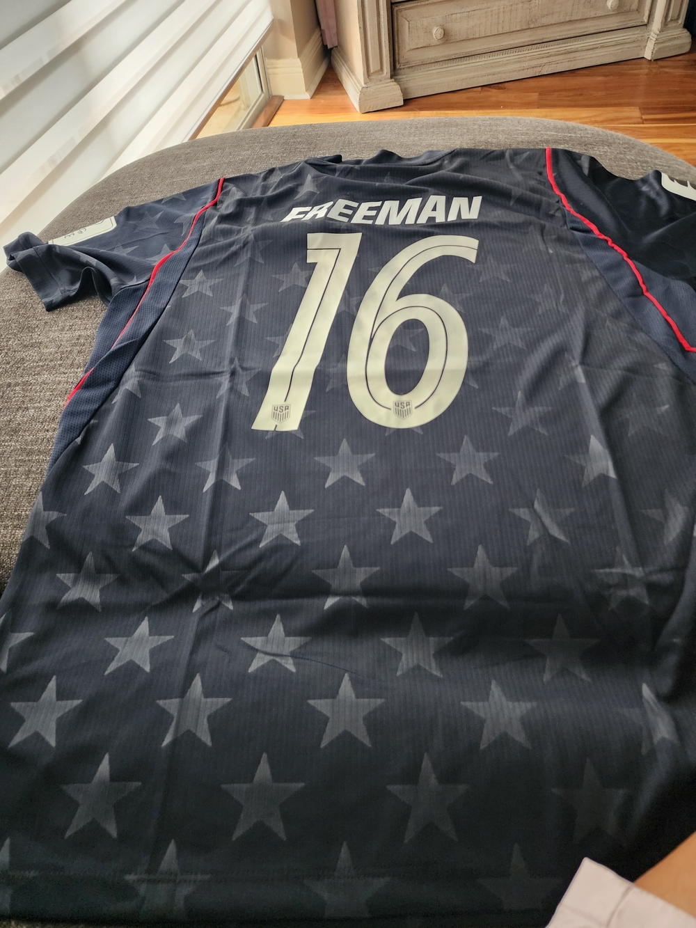 Nike Men's Navy Star-Print Jersey with White 'Freeman' 16
